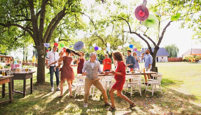 Plánujete zahradní párty? S naším bezva checklistem to bude brnkačka!